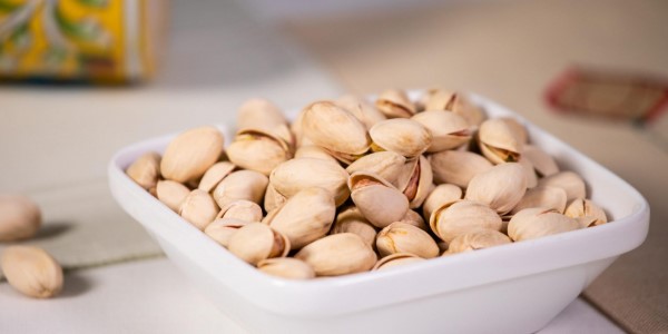 تصویر 3 از قیمت خرید پسته فندقی خام + فروش ویژه